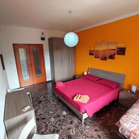 Apartamento Casa Sonia Porto Pino Exterior foto
